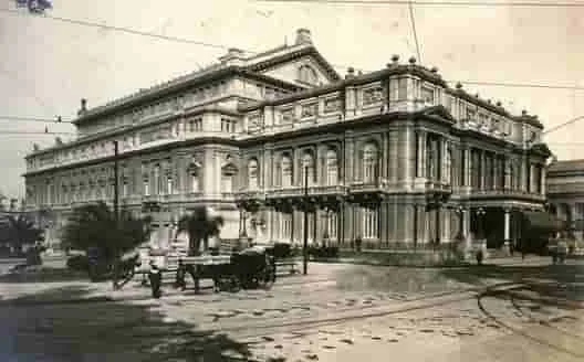 La historia del Teatro Colón: Un ícono de la ópera y la cultura en Buenos Aires.